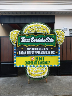 Papan Bunga Duka di Tobololo
